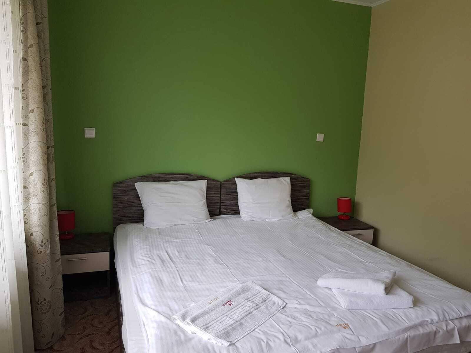 Hotel Iri Buşteni エクステリア 写真