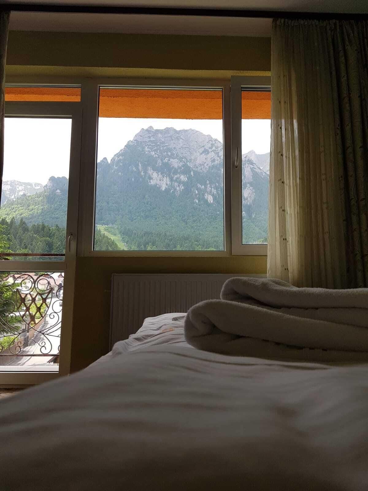 Hotel Iri Buşteni エクステリア 写真