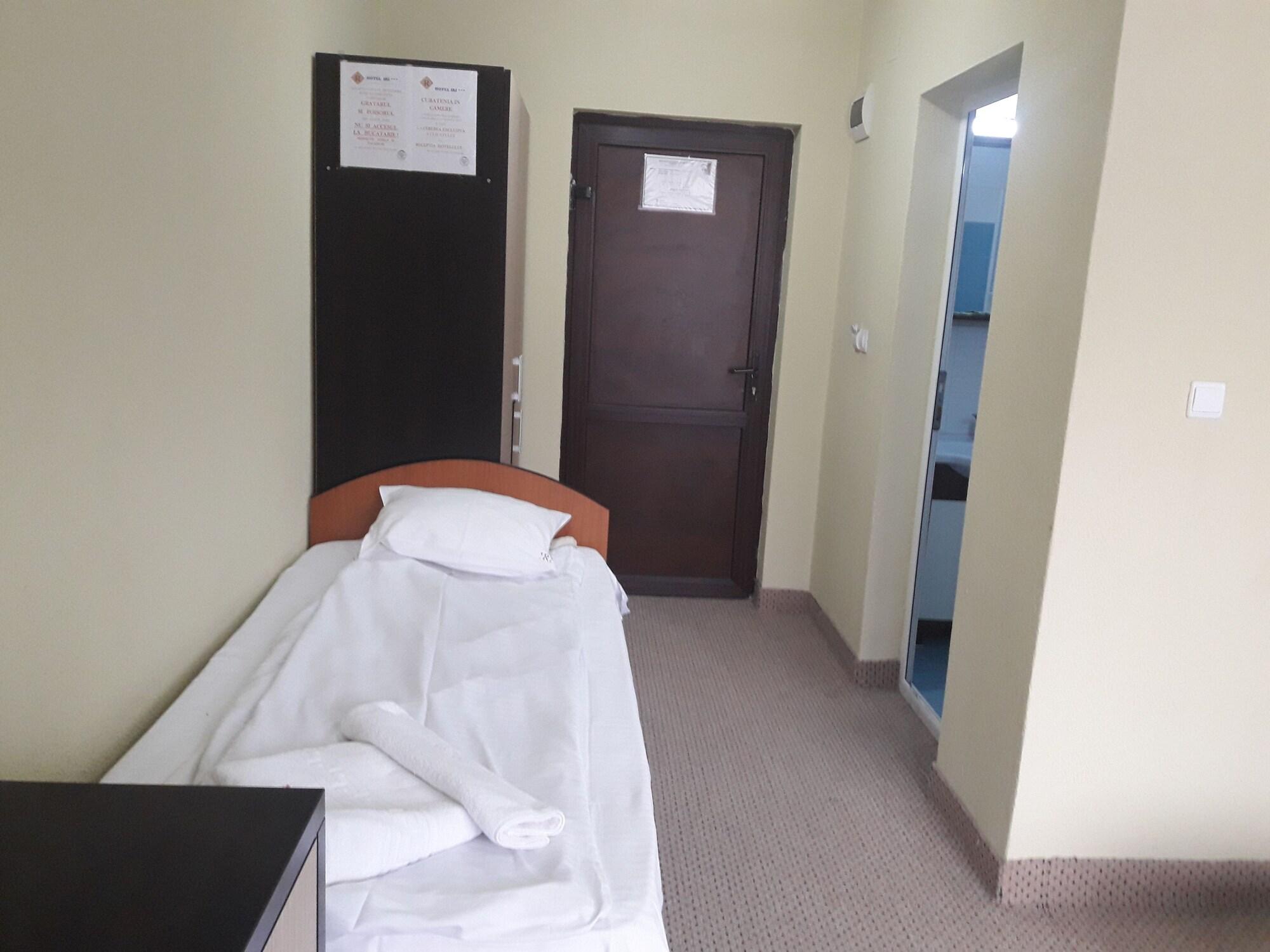 Hotel Iri Buşteni エクステリア 写真