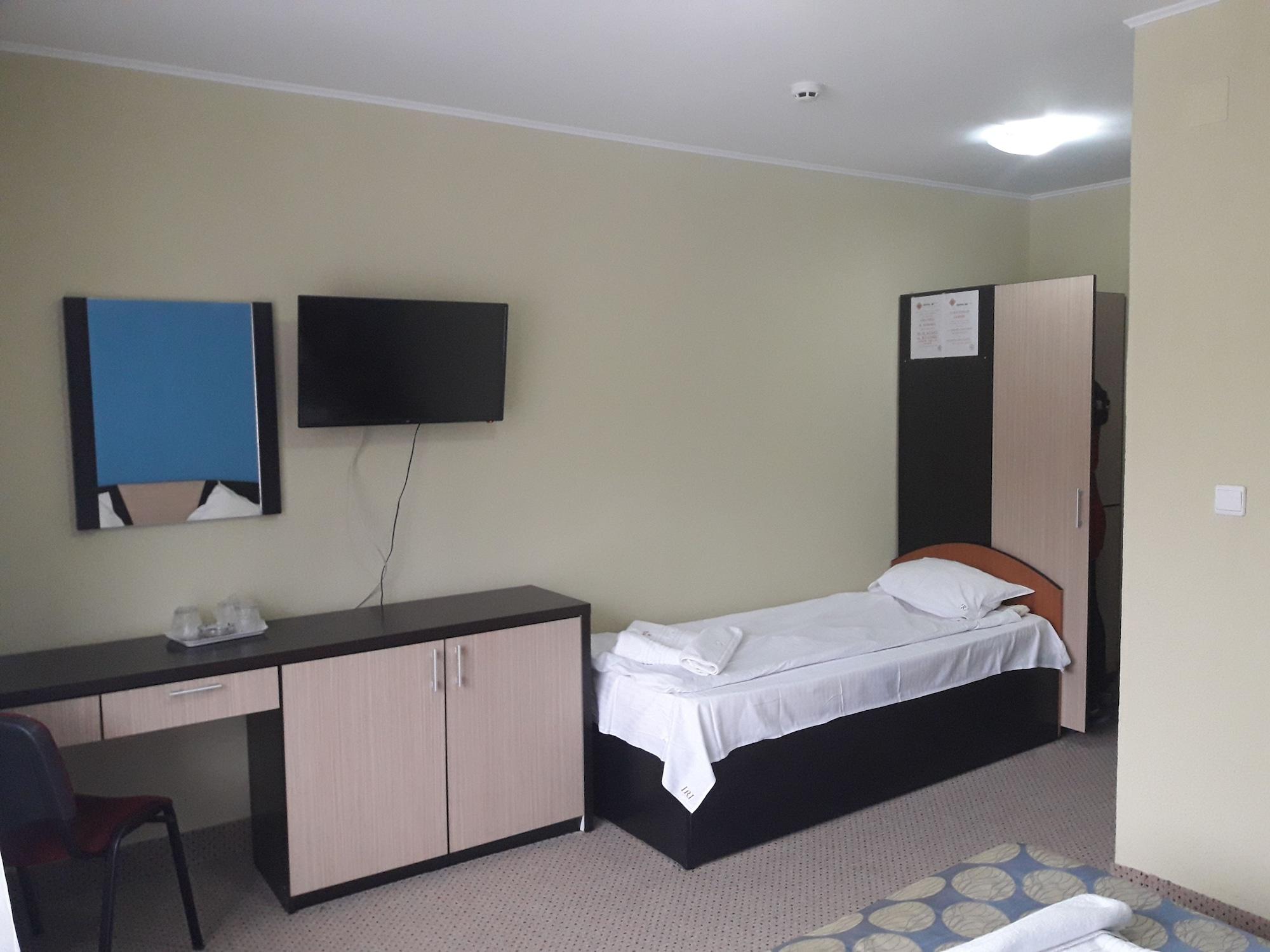Hotel Iri Buşteni エクステリア 写真